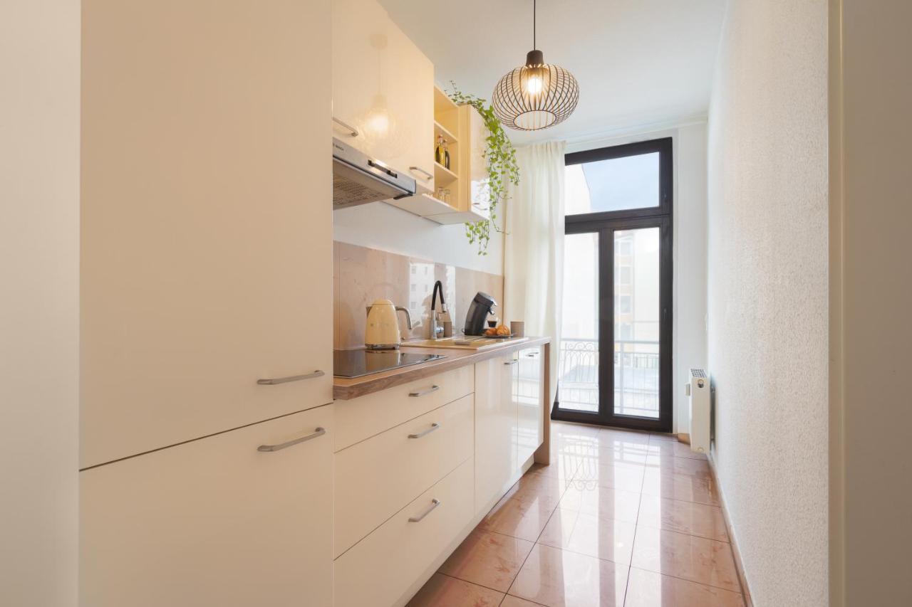 Ruhige In Zentraler Lage - Quiet Flat In A Location *