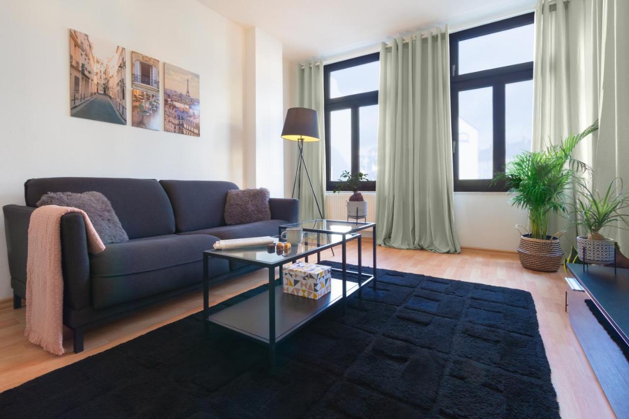 Ruhige In Zentraler Lage - Quiet Flat In A Location Apartment Magdeburg